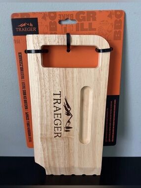 NWT Traeger Grills BAC454 Wooden Grill Scraper Solid Hardwood GrillGrate Cleaner